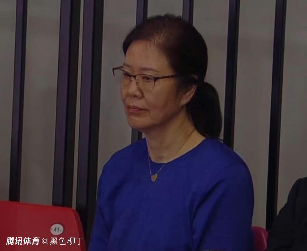 和孕妇炕上性事